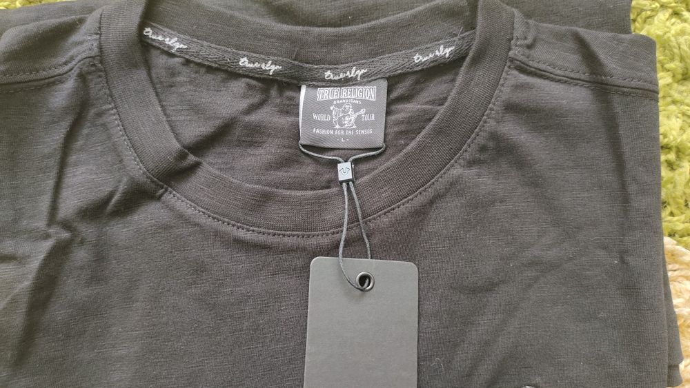 Футболка True Religion. Фирма