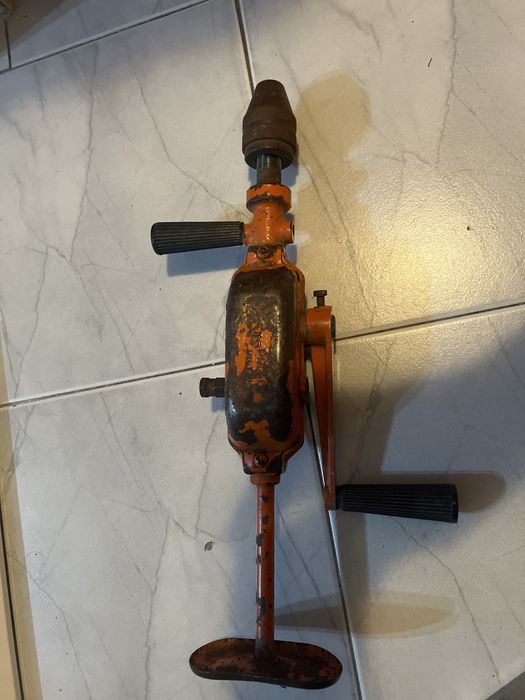 Стара ръчна дрелка