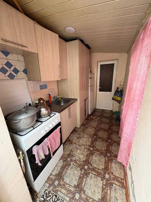 №13100  Продаётся  Дом в общем дворе