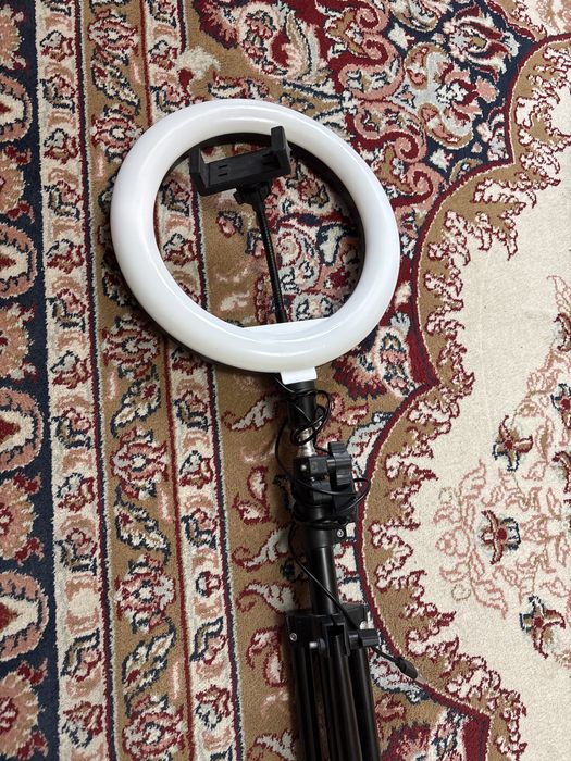 ПРОДАЮ TikTok-лампу!