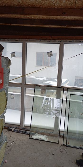 Продавам чисто нова  дограма VIVAPLAST