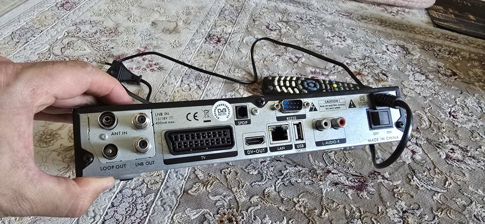 Продаётся спутниковый тюнер srt1000 combo