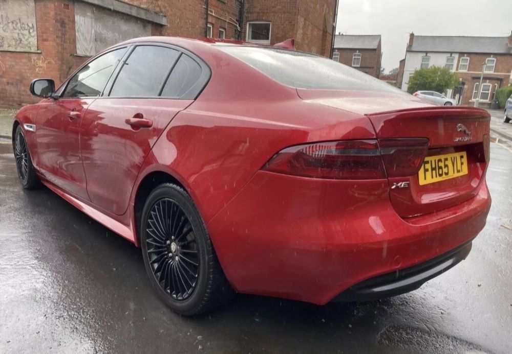 Dezmembrez jaguar xe 2016