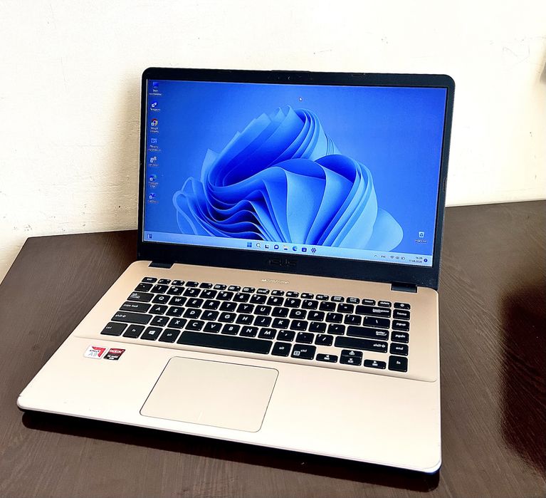 Asus videocarta + SSD