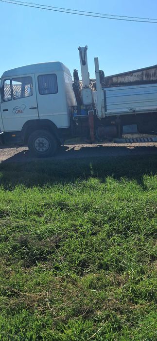 Продавам камион Мерцедес 1117 самосвал с кран