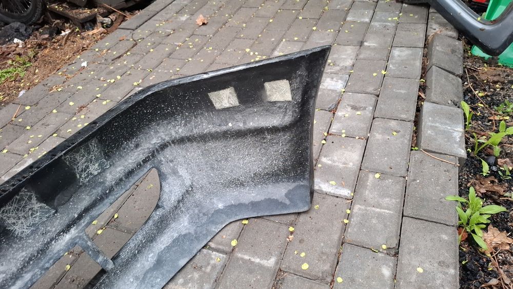 Бампера на мерседес 124