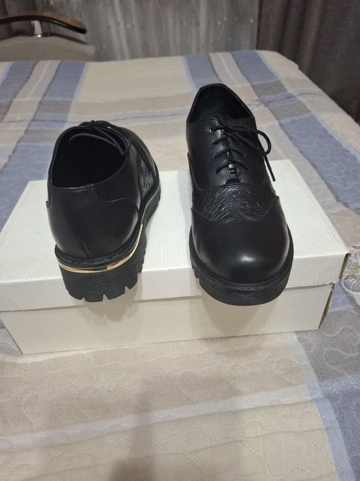 Женская обувь, размер  38 Саламандра,б/у