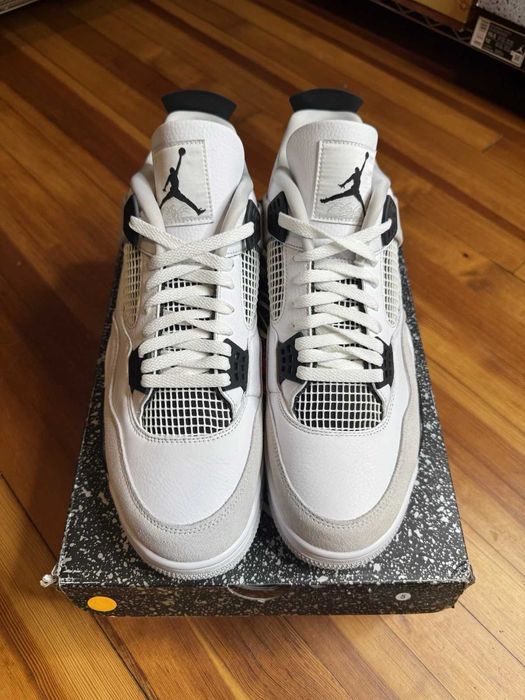 Jordan 4 Military Black (41/43/44) FULLBOX | Livrare rapida cu verificare