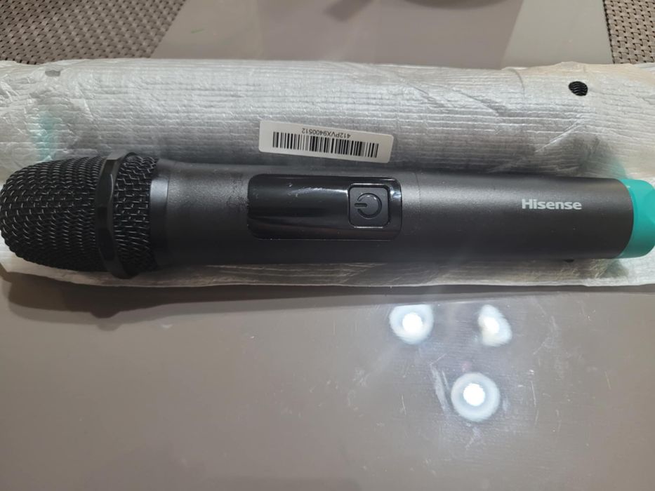 Преносима тонколона Hisense Party Rocker One plus с два микрофона