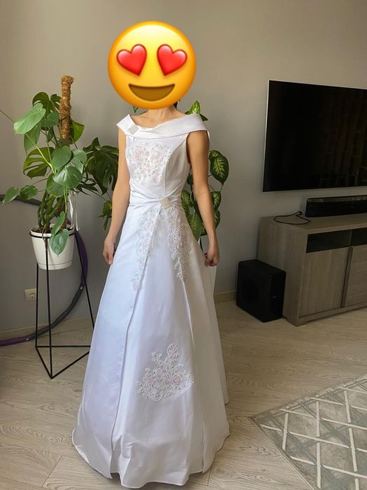 Свадебное платье.