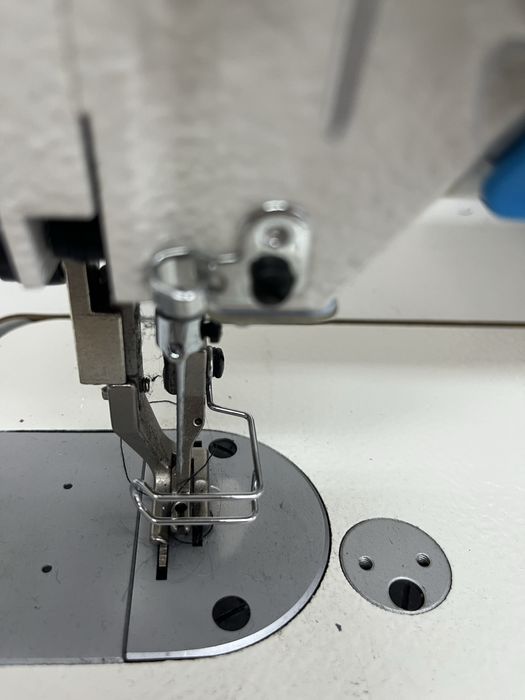 Швейная машинка  Jack шагаика.