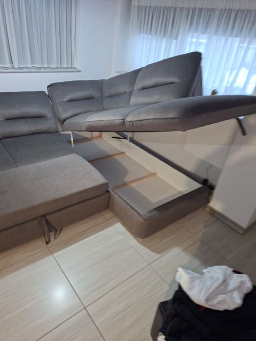 Coltar extensibil cu lada de depozitare - ca NOU