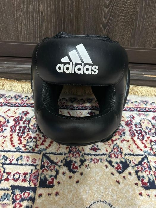 Продам боксерский шлем