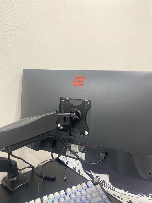 Монитор benq 240hz