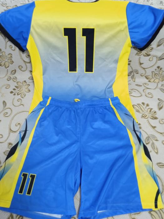 Волейбольная, футбольная форма