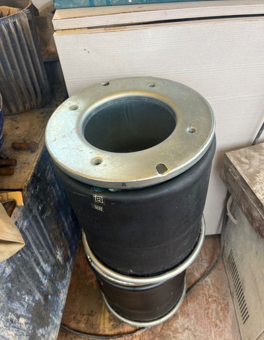 Пневмоподушка с таканом