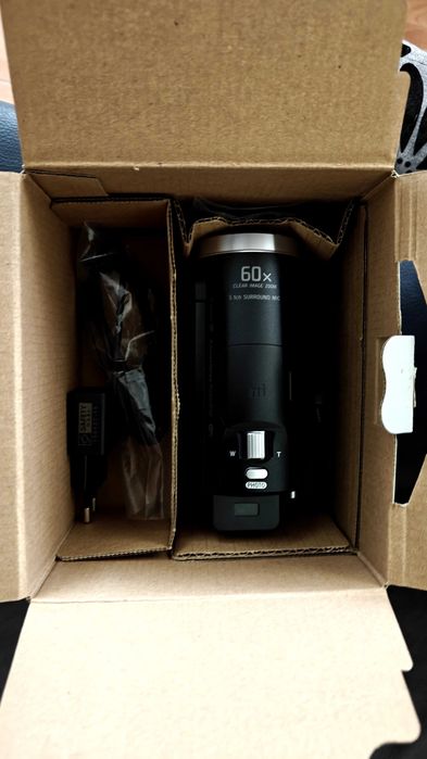 Sony Handycam HDR-CX625 - cutie completa - preț 700 Ron negociabil