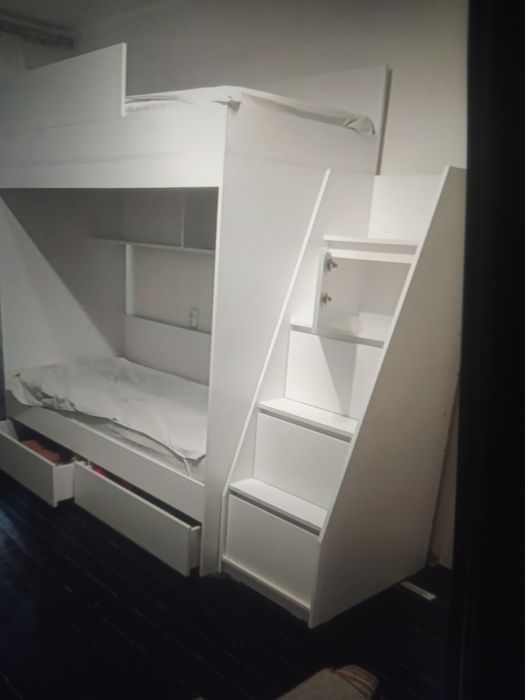 Продам двухъярусную кровать