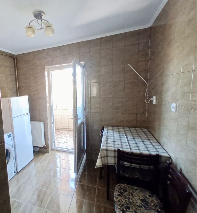 Apartament cu doua camere de inchiriat Mioveni