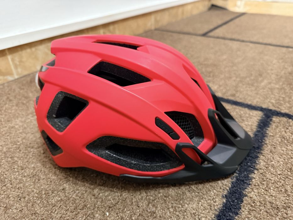 Casca bicicleta Cube. Marimea L