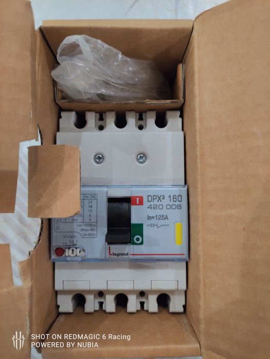 Автоматический рубильник Legrand