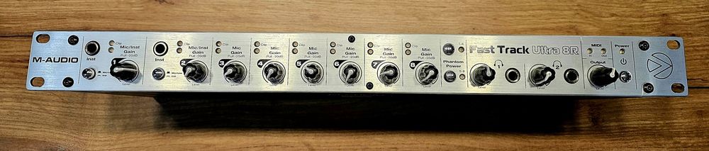 M-Audio Fast Track Ultra 8R