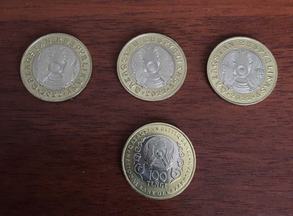 Коллекционные монеты 100тг