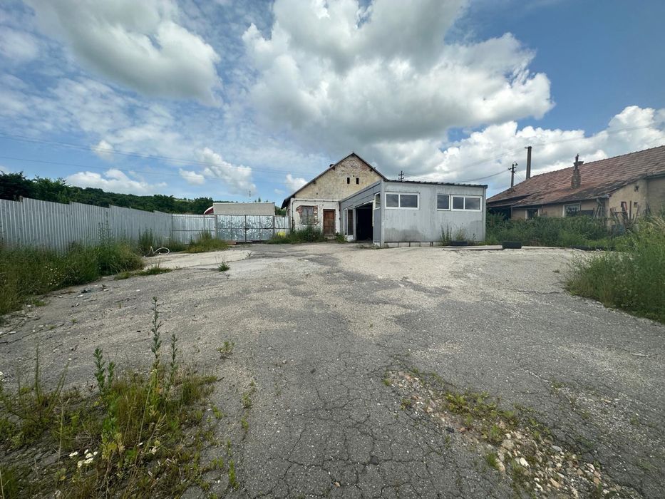 Inchiriez Spatiu depozitare / productie