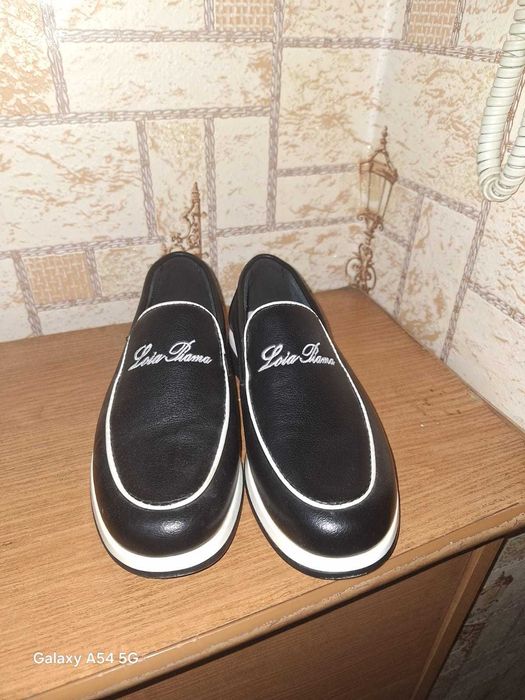 Продам детскую обувь  р 33