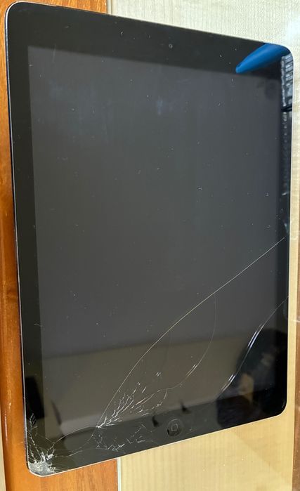 Ipad Аir 16GB 9.7inch Wi-Fi + Cellular