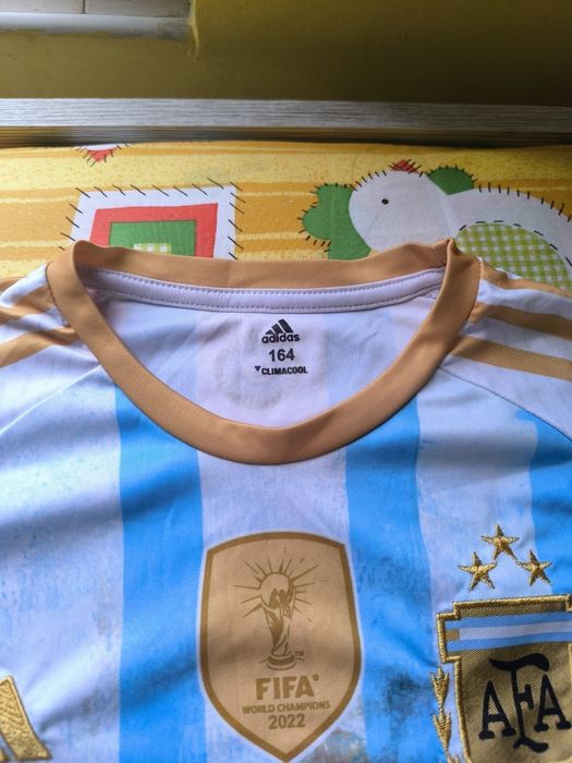 Детски футболни екипи