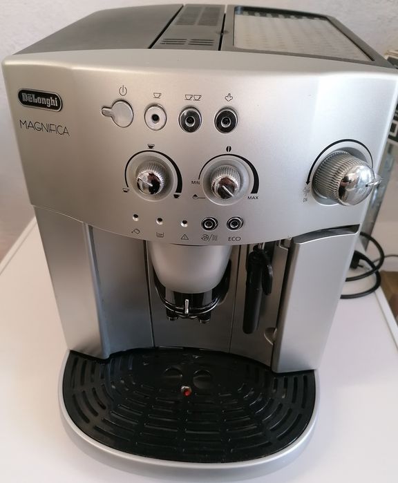 Кафеавтомат Delonghi