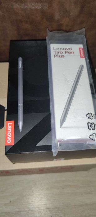 Lenovo Legion Tab 8.8, Gen 3  2025 12GB Ram + 256 GB cu Lenovo pen inc