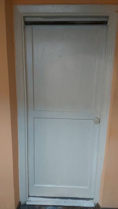Продам двери межкомнатные