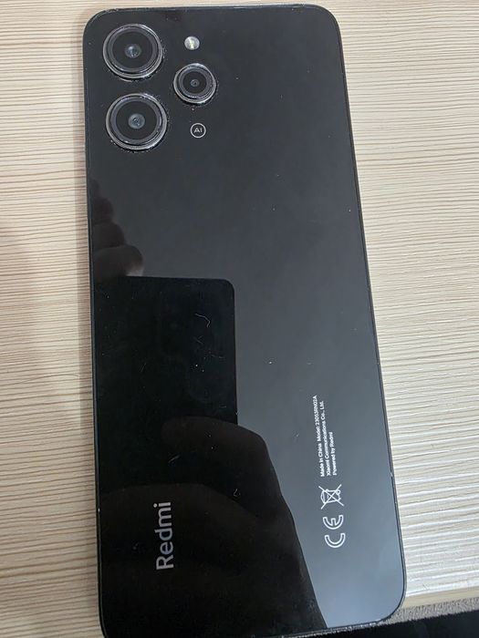 Продам телефон redmi 12