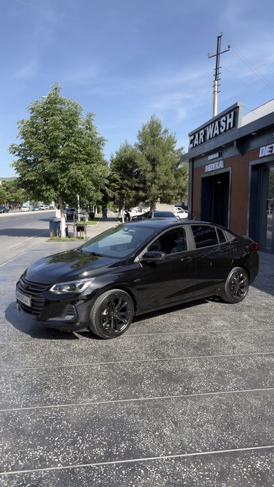 Onix premier 6 позиция