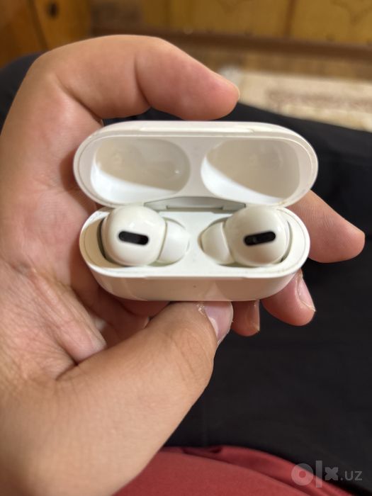 Продаю оригинальные AirPods Pro