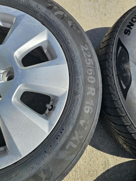 Set complect de roti Audi A4 b8