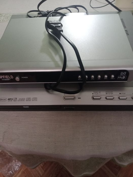 Двд плеер, с приставкой.