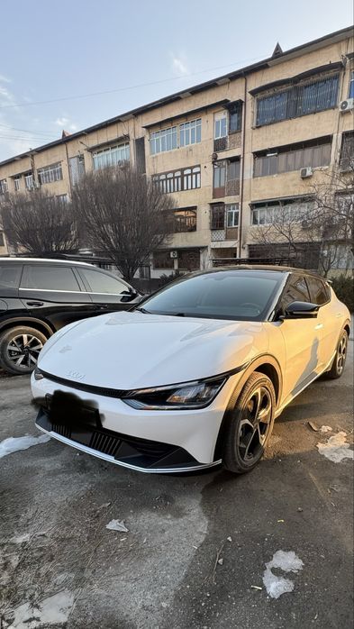 Kia ev6 2023 yil