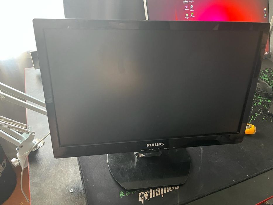 Монитор Philips 192E1