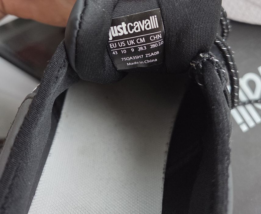 Нови маратонки Just Cavalli, размер 43.