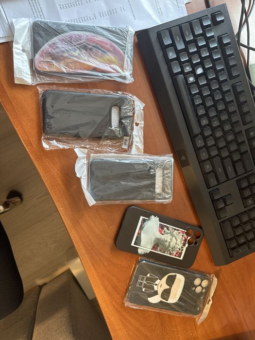 Lot huse samsung/iphone