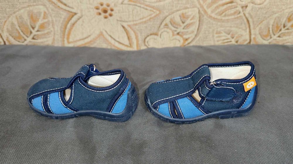 детски пантофи за игра