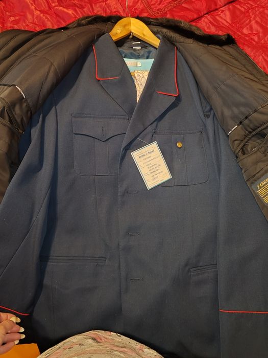 Продам бушлат и форменное обмундирование