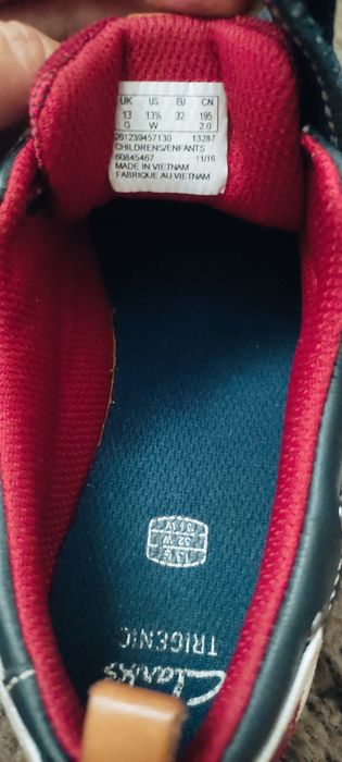 Pantofi Clarks din piele naturală