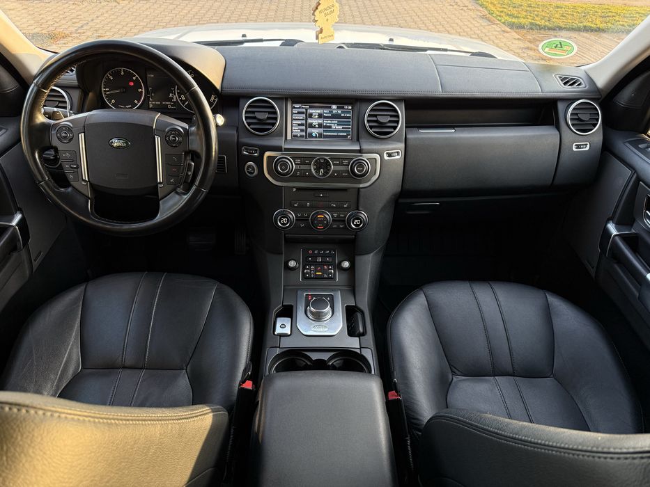 Land Rover Discovery 4 SE 3.0TDV6 2012