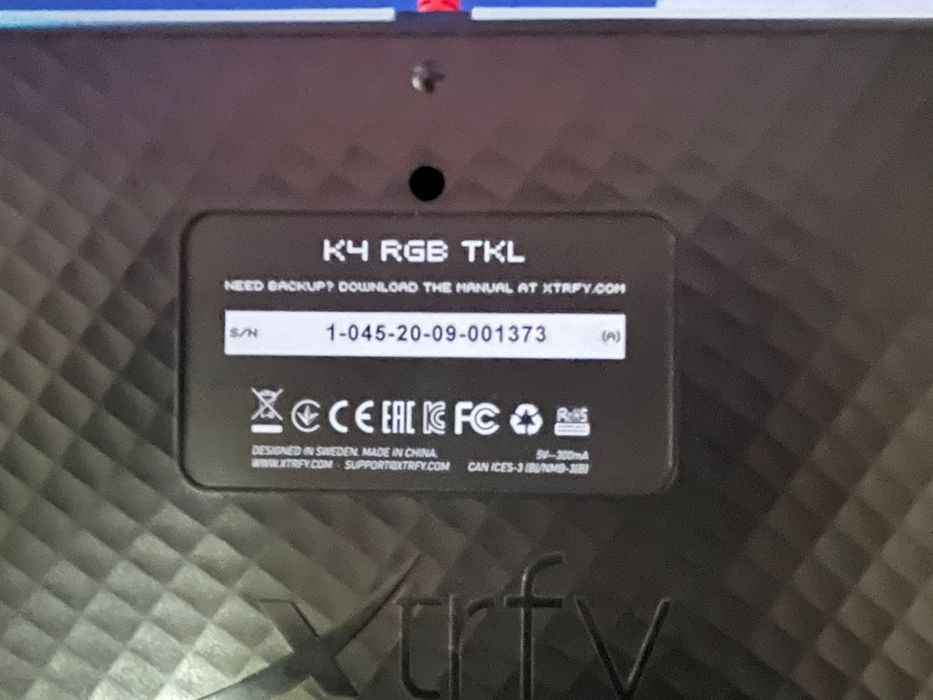 Tastatura mecanica XTRFY K 4