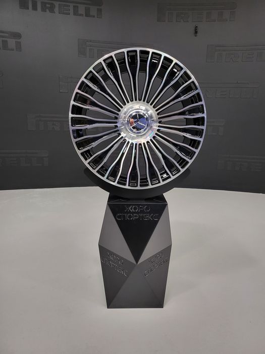 20цола Мерцедес Mercedes MAYBACH 4бр