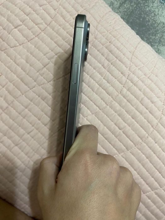 Продам айфон 15 про макс